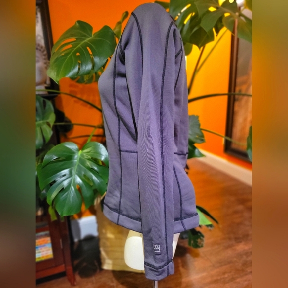 Avalanche Base Layer Sweater - Picture 3 of 9